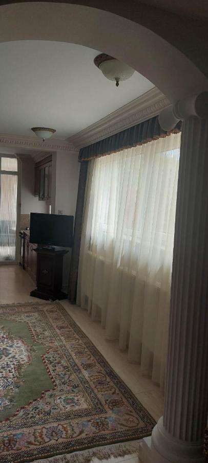 Gombos Apartman Apartment Hajduszoboszlo Exterior photo