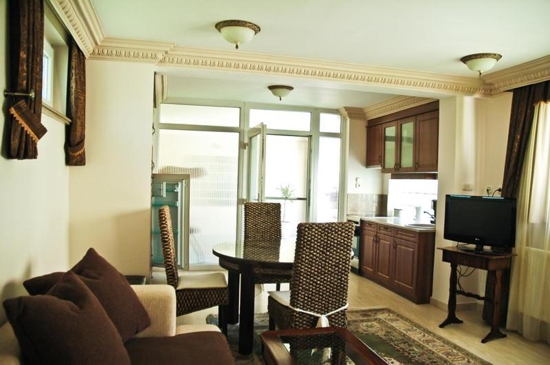 Gombos Apartman Apartment Hajduszoboszlo Room photo