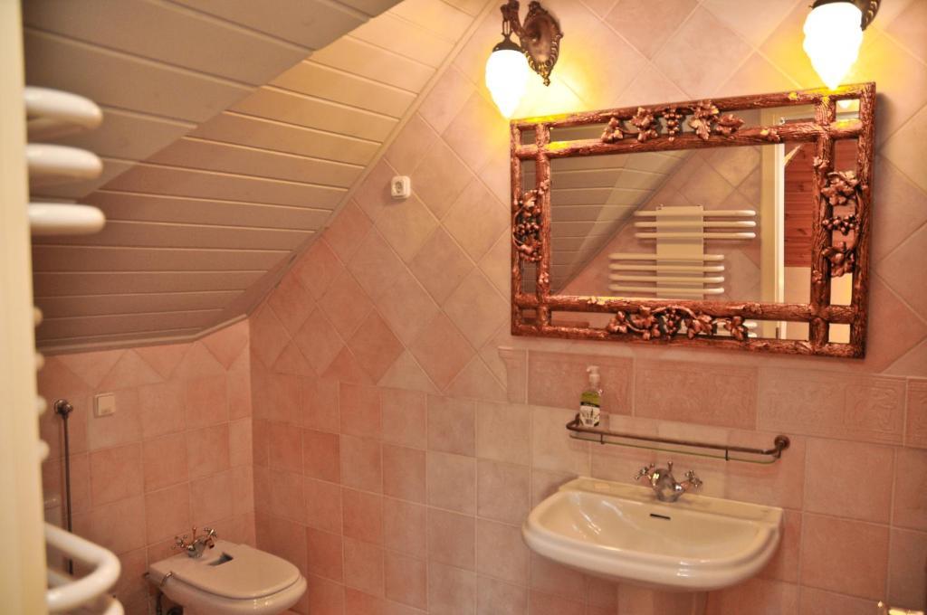 Gombos Apartman Apartment Hajduszoboszlo Room photo